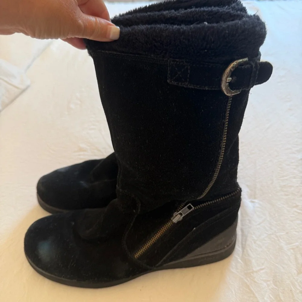 BareTraps Lantana Mid Calf Boots Women Sz 10 Black Suede Faux Fur Lined SDS Zip